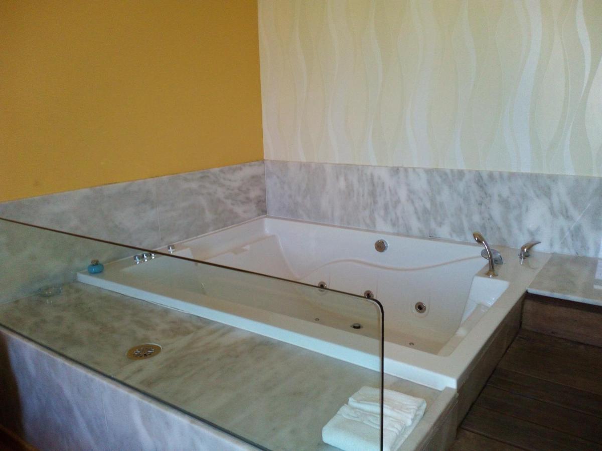 Motel Acropolis Camponaraya Kültér fotó