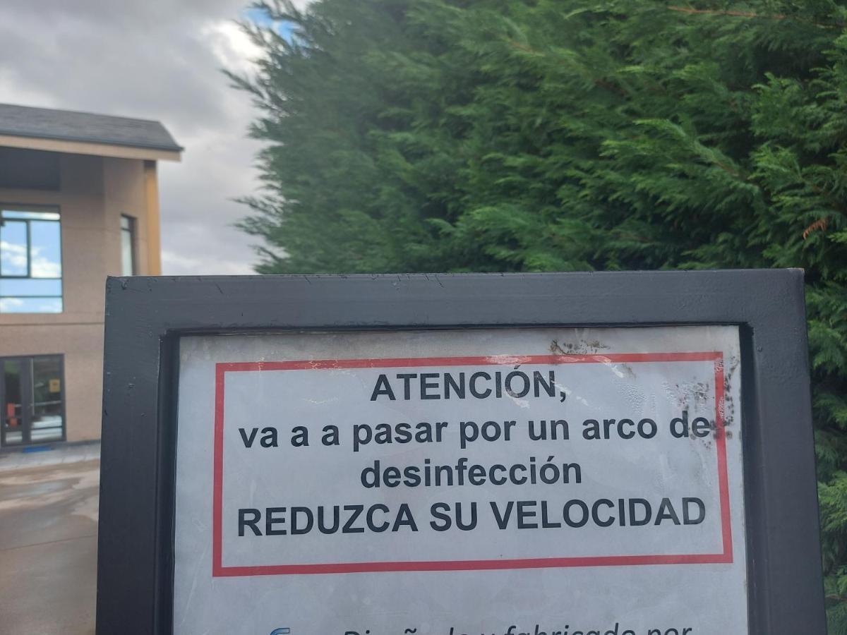 Motel Acropolis Camponaraya Kültér fotó